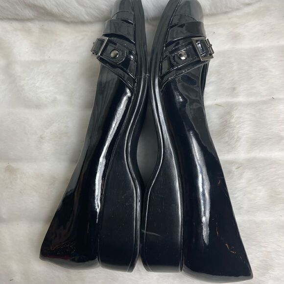 Naturalizer black patent faux leather slip on wedge shoes size 11 gently used. - Picture 9 of 10